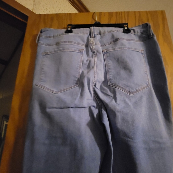 Old Navy Rockstar Super Skinny High Rise Jeans: Light Distressed Wash:NWT: SZ 16 - Picture 6 of 6